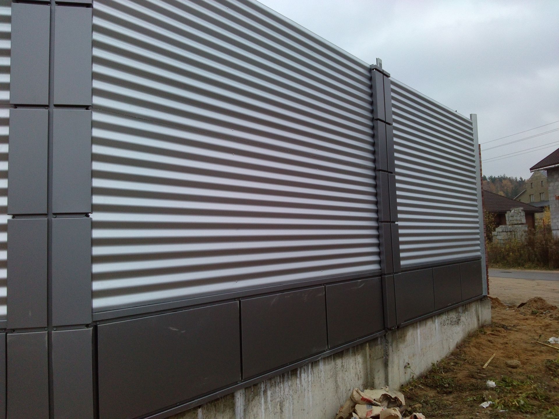 Профнастил Металл Профиль МП-18 0,45 VikingMP® RAL 7024 Серый графит | A Профлайн