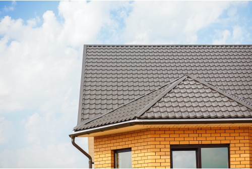 Металлочерепица Классик ("Classic") v01 0,5 PurLite M RR 32 темно-коричневый ПрофЛайн, купить Металлочерепица Классик ("Classic") v01 0,5 PurLite M RR 32 темно-коричневый в ПрофЛайн