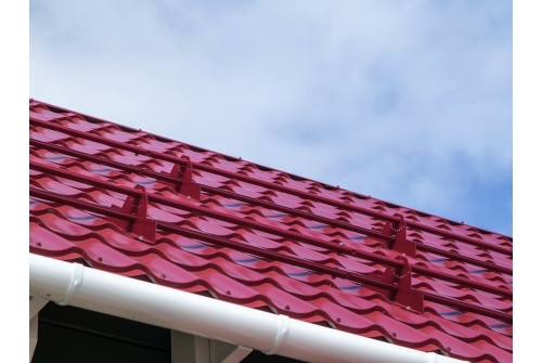 Металлочерепица Классик ("Classic") v02 0,5 Satin RAL 3005 красное вино ПрофЛайн, купить Металлочерепица Классик ("Classic") v02 0,5 Satin RAL 3005 красное вино в ПрофЛайн