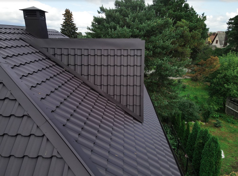 Металлочерепица Металл-Профиль Трамонтана-X 0,5 PURMAN® RR 32 Темно-коричневый ПрофЛайн, купить Металлочерепица Металл-Профиль Трамонтана-X 0,5 PURMAN® RR 32 Темно-коричневый в ПрофЛайн