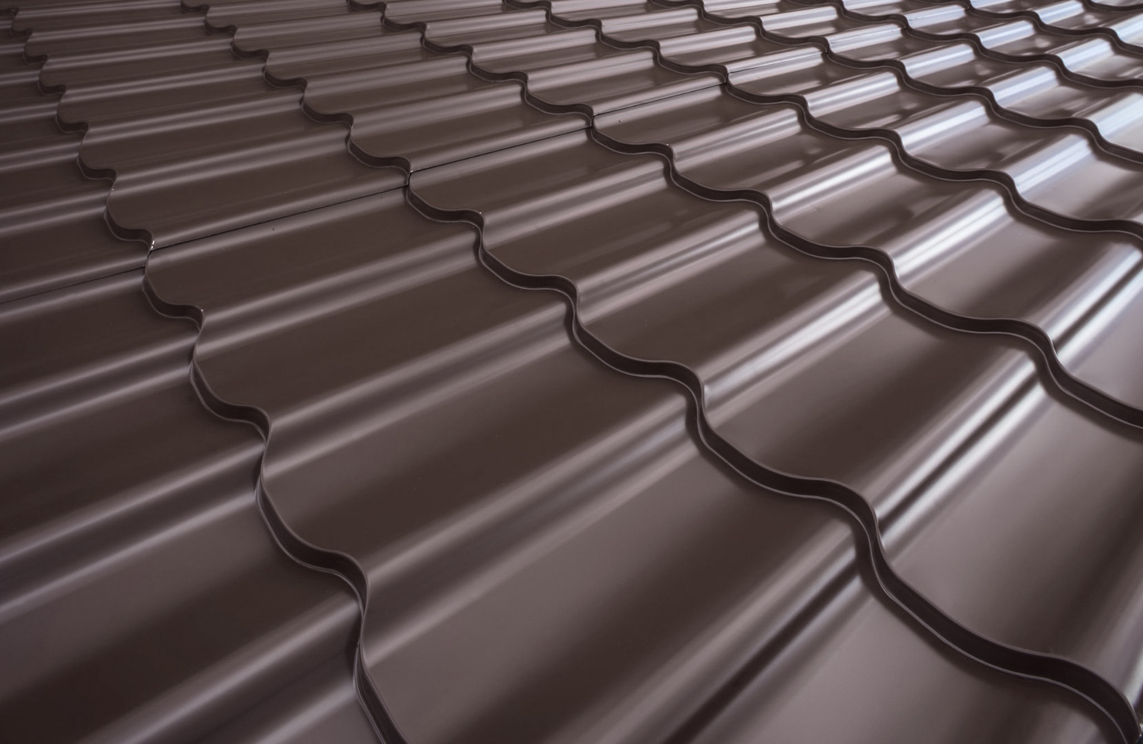 Металлочерепица Металл-Профиль Монтеррей 0,5 NormanMP RAL 8017 Коричневый шоколад ПрофЛайн, купить Металлочерепица Металл-Профиль Монтеррей 0,5 NormanMP RAL 8017 Коричневый шоколад в ПрофЛайн