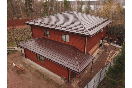 Металлочерепица "Квинта Уно" ("Kvinta Uno") 0,5 Satin RAL 8017 шоколад ПрофЛайн, купить Металлочерепица "Квинта Уно" ("Kvinta Uno") 0,5 Satin RAL 8017 шоколад в ПрофЛайн