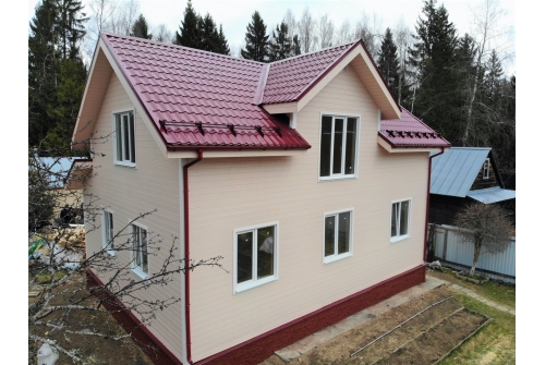 Металлочерепица Классик ("Classic") v02 0,5 Satin RAL 3005 красное вино ПрофЛайн, купить Металлочерепица Классик ("Classic") v02 0,5 Satin RAL 3005 красное вино в ПрофЛайн