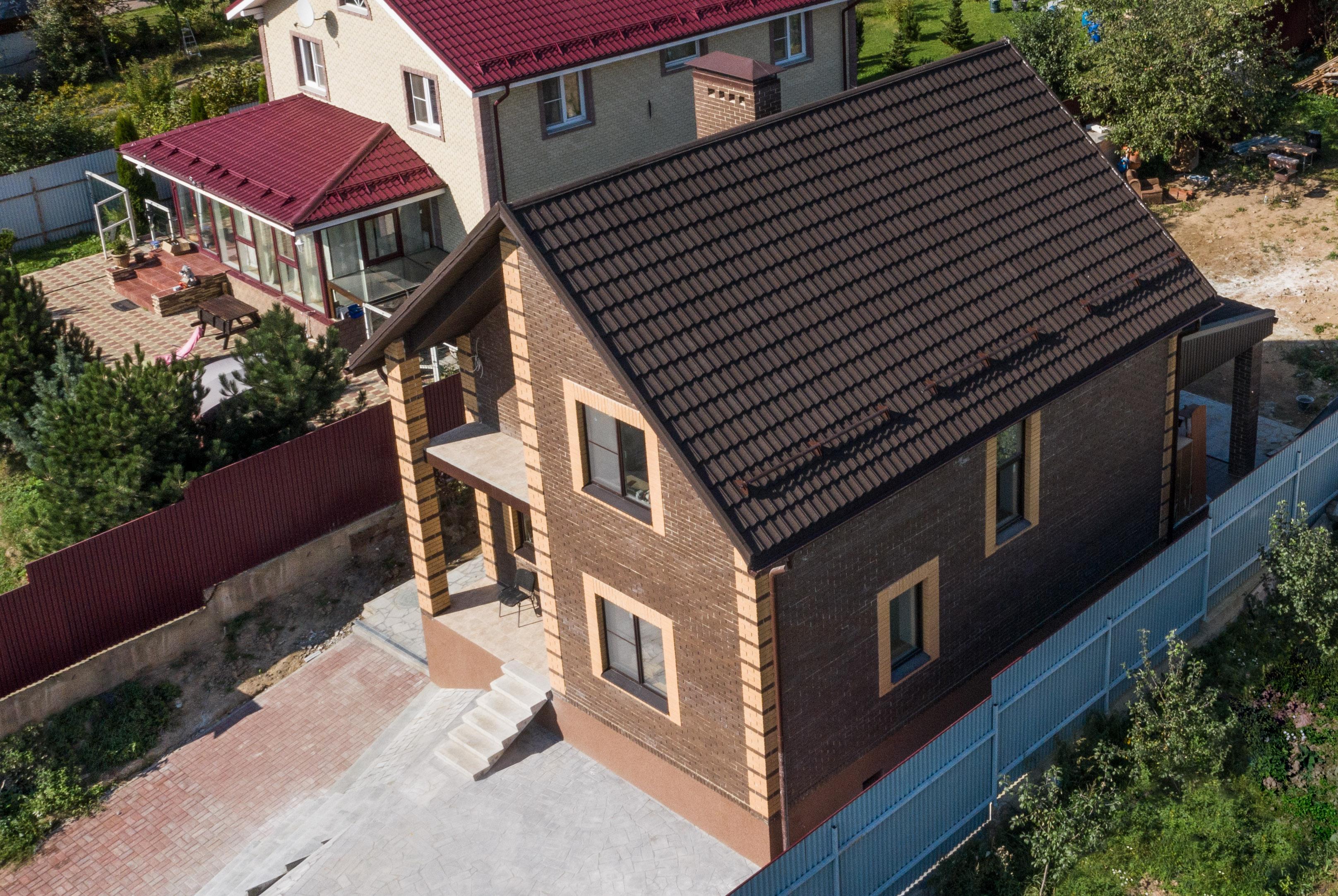 Лист композитной черепицы Grand Line Барселона (Barcelona) брауни ПрофЛайн, купить Лист композитной черепицы Grand Line Барселона (Barcelona) брауни в ПрофЛайн
