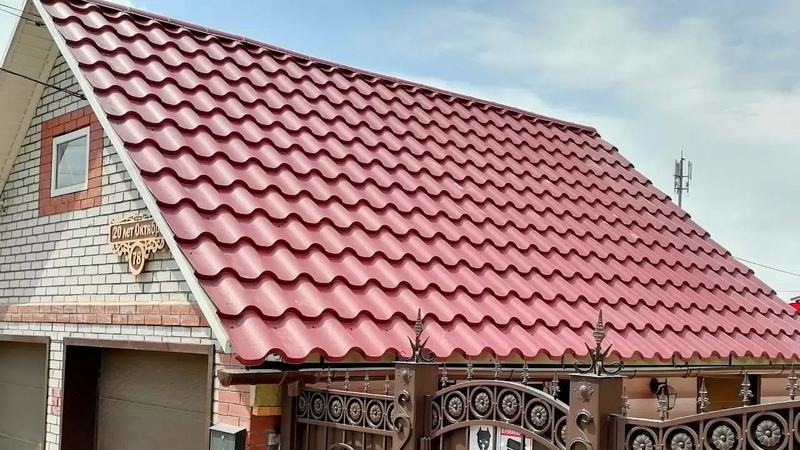 Металлочерепица Металл-Профиль Монтерроса-ML 0,5 NormanMP RAL 3005 Красное вино ПрофЛайн, купить Металлочерепица Металл-Профиль Монтерроса-ML 0,5 NormanMP RAL 3005 Красное вино в ПрофЛайн