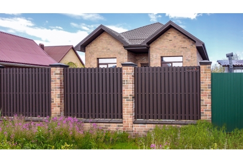 Металлочерепица "Квадро профи" ("Quadro Profi") v02 0,5 PurLite Matt RR 32 темно-коричневый ПрофЛайн, купить Металлочерепица "Квадро профи" ("Quadro Profi") v02 0,5 PurLite Matt RR 32 темно-коричневый в ПрофЛайн